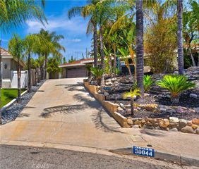 30044 Little Harbor Drive, Canyon Lake, CA 92587