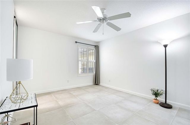 7936 Umberto CT, Naples, FL 34114