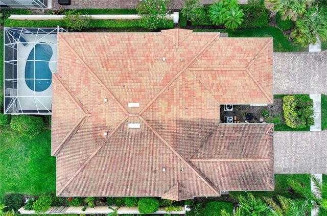 7936 Umberto CT, Naples, FL 34114