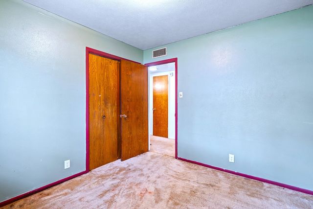 1730 W Hull Street, Denison, TX 75020