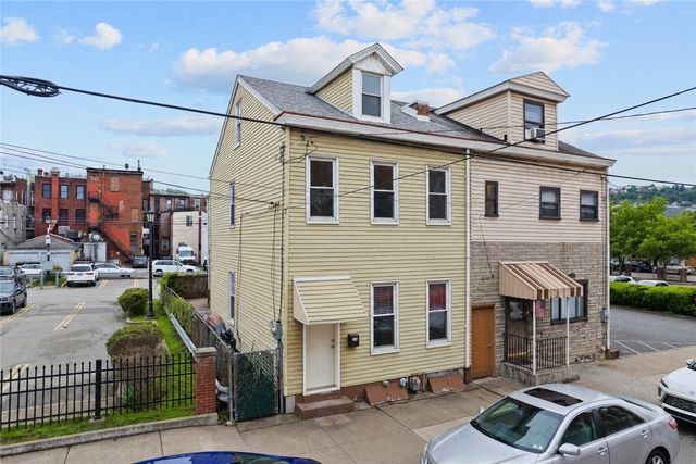 2016 Sidney St, South Side, PA 15203