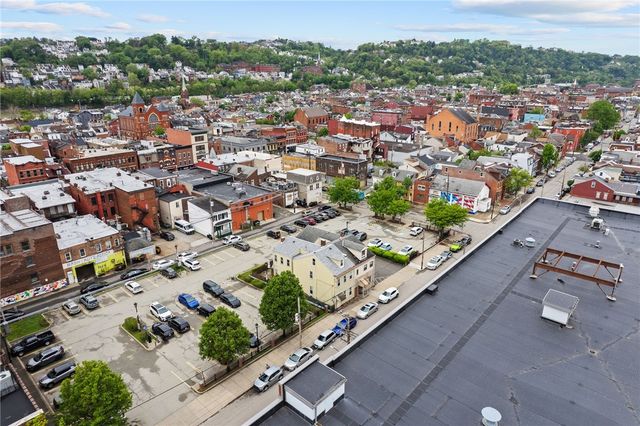 2016 Sidney St, South Side, PA 15203