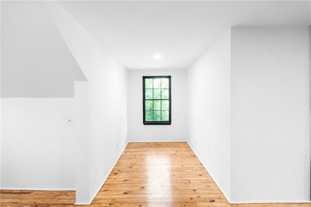 1981 N Decatur Road, Atlanta, GA 30307