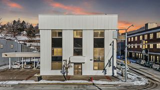 702 Northwest Park Avenue, Norton, VA 24273