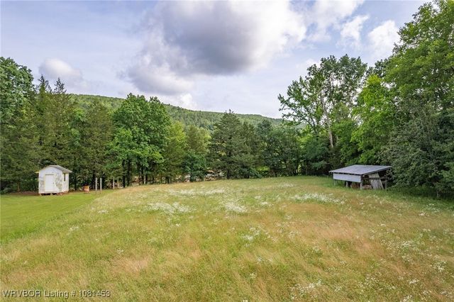 18558 Highway 28, Parks, AR 72950