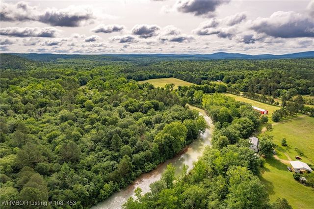 18558 Highway 28, Parks, AR 72950