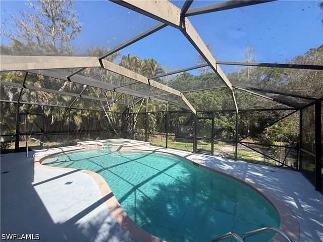 5361 Hickory Wood DR, Naples, FL 34119