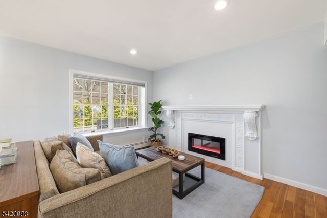 15 Nestro Rd, West Orange Twp., NJ 07052