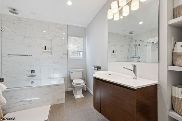 15 Nestro Rd, West Orange Twp., NJ 07052