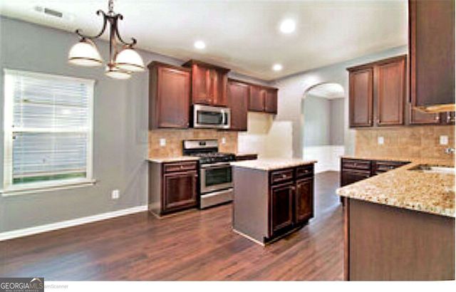 14 Madrid Avenue, Newnan, GA 30263