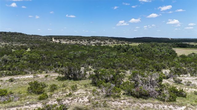 1136 Lakeside DR, Wimberley, TX 78676