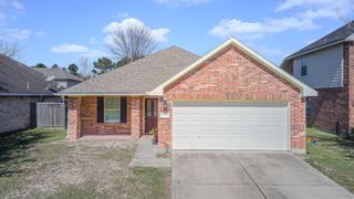 2738 Royal Thistle Drive, Houston, TX 77088