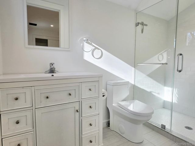 185 Wakeman Road, Hampton Bays, NY 11946