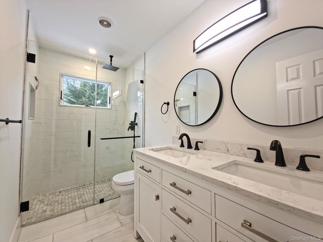 185 Wakeman Road, Hampton Bays, NY 11946