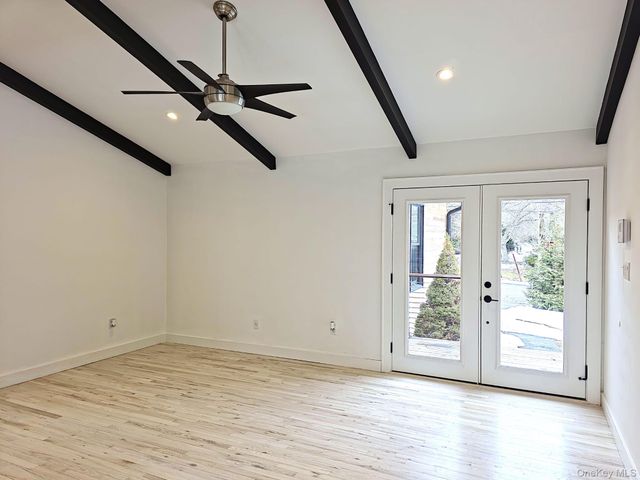 185 Wakeman Road, Hampton Bays, NY 11946