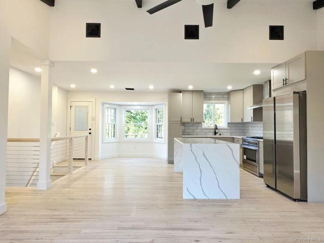 185 Wakeman Road, Hampton Bays, NY 11946