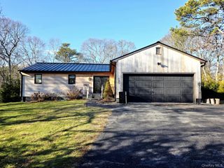 185 Wakeman Road, Hampton Bays, NY 11946