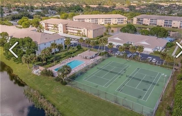 9580 Victoria LN # A102, Naples, FL 34109