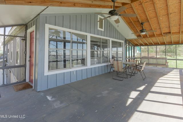 95 Nesting Site, Vicksburg, MS 39183