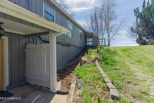 95 Nesting Site, Vicksburg, MS 39183
