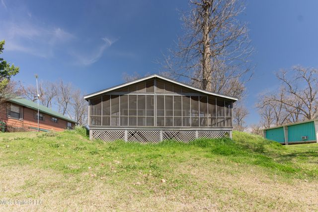 95 Nesting Site, Vicksburg, MS 39183