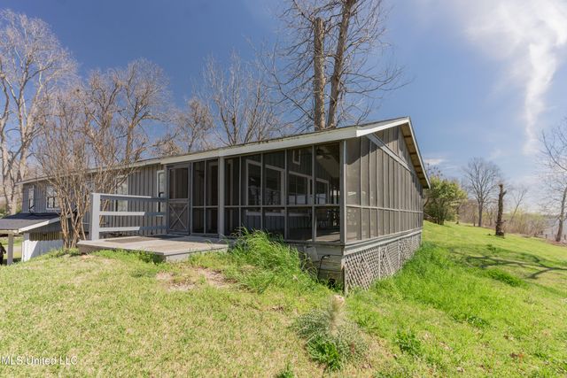 95 Nesting Site, Vicksburg, MS 39183
