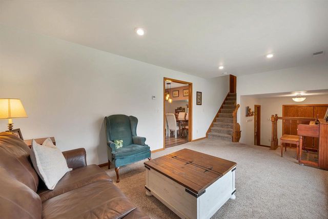 2930 DEVROY LANE, Green Bay, WI 54313