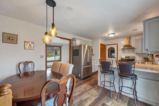 2930 DEVROY LANE, Green Bay, WI 54313