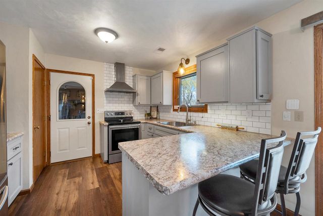 2930 DEVROY LANE, Green Bay, WI 54313