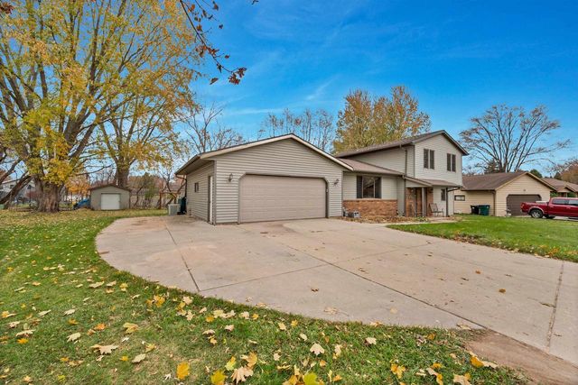 2930 DEVROY LANE, Green Bay, WI 54313