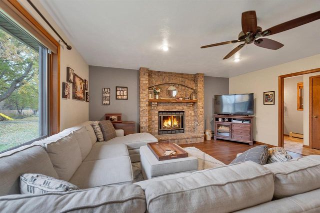 2930 DEVROY LANE, Green Bay, WI 54313