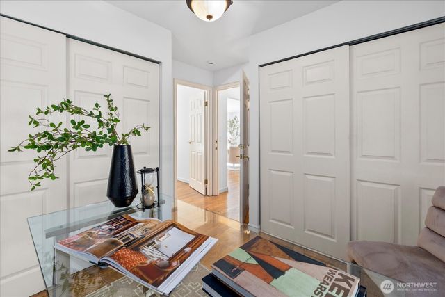 1051 2nd Avenue S, Edmonds, WA 98020