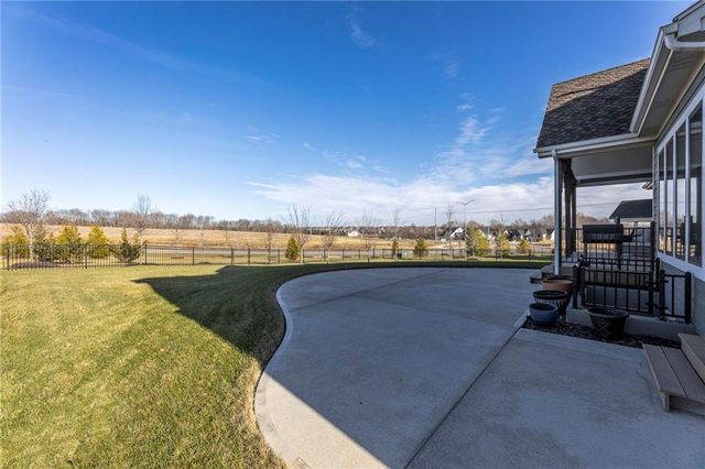 16704 Earnshaw Street, Overland Park, KS 66221