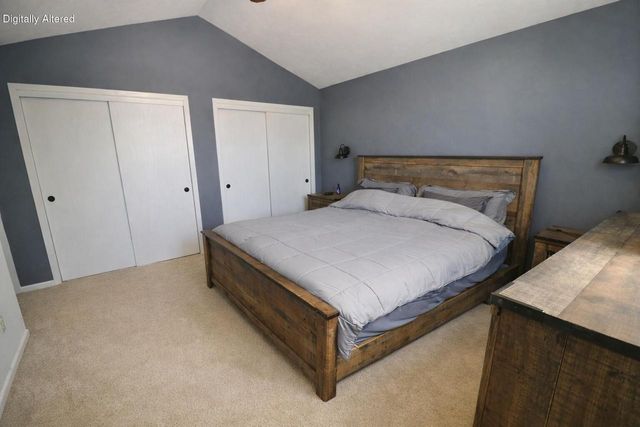 1607 Meadow LANE, Elkhorn, WI 53121