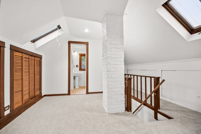 2330 Brown Avenue, Evanston, IL 60201