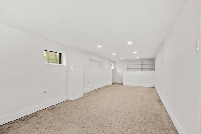2330 Brown Avenue, Evanston, IL 60201