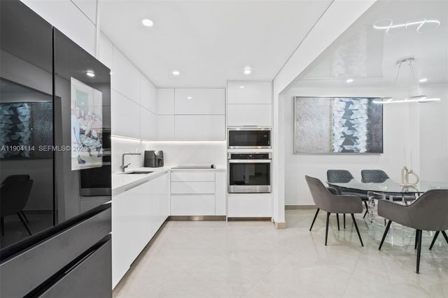 19390 Collins Avenue 209, Sunny Isles Beach, FL 33160