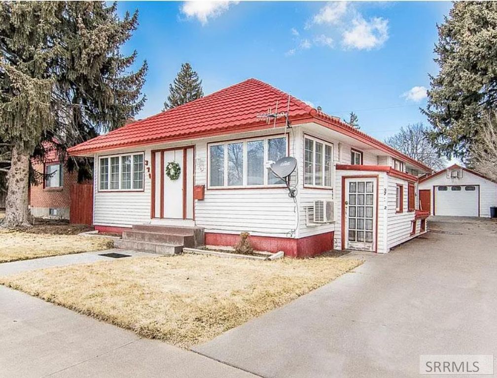 Image 1 of property listing at 371 3rd Street, Idaho Falls, ID 83401