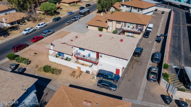 3346 W HARMONT Drive, Phoenix, AZ 85051