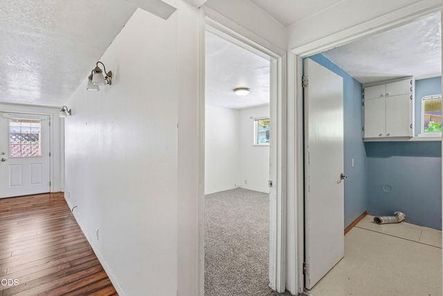 1980 McCarter Lane, Grants Pass, OR 97527