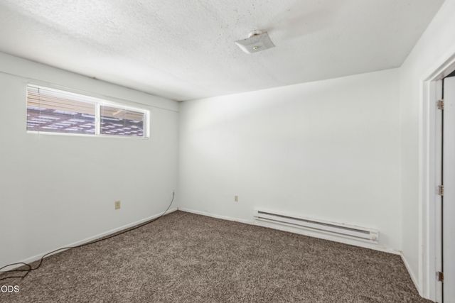 1980 McCarter Lane, Grants Pass, OR 97527