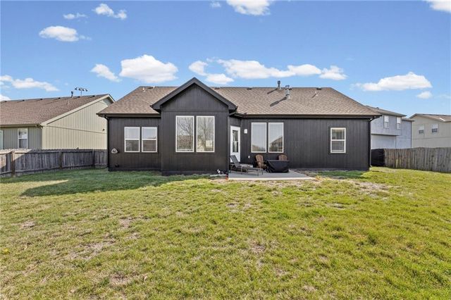 290 N Pecan Street, Gardner, KS 66030