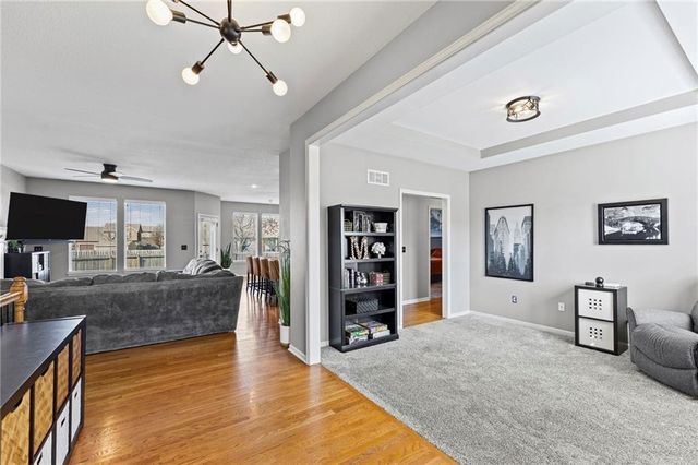 290 N Pecan Street, Gardner, KS 66030