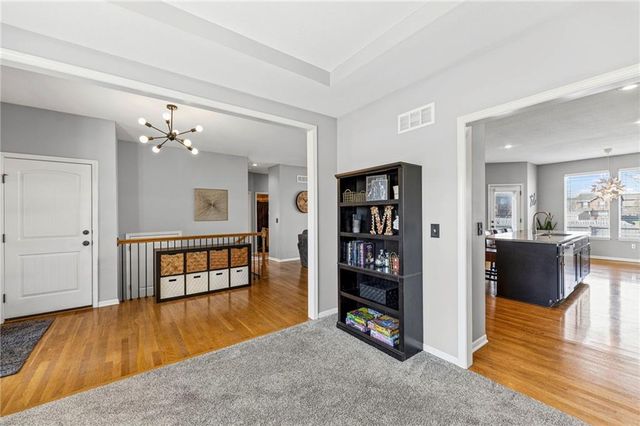 290 N Pecan Street, Gardner, KS 66030