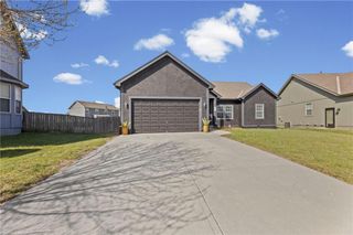 290 N Pecan Street, Gardner, KS 66030