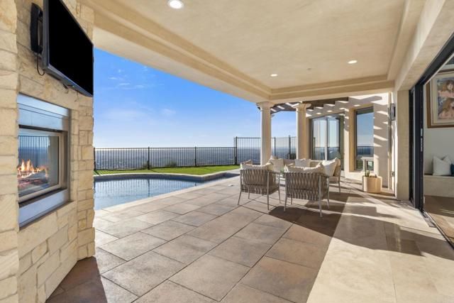 7795 Camino De Arriba, Rancho Santa Fe, CA 92067