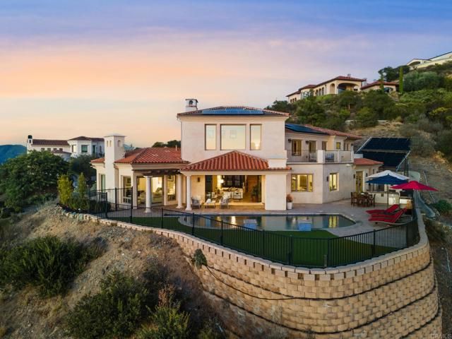 7795 Camino De Arriba, Rancho Santa Fe, CA 92067