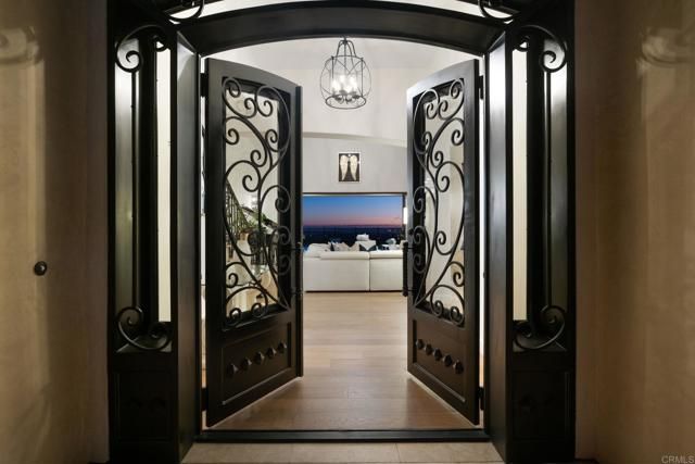 7795 Camino De Arriba, Rancho Santa Fe, CA 92067