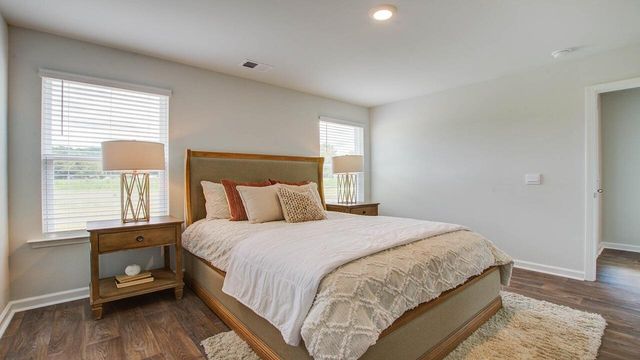 117 Serrano Street, North Charleston, SC 29420