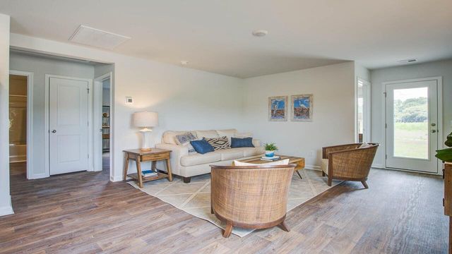 117 Serrano Street, North Charleston, SC 29420